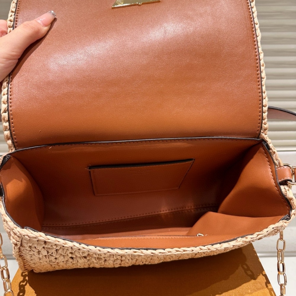 Louis Vuitton Twist West Natural Tan 27Cm M25030 - Image 5