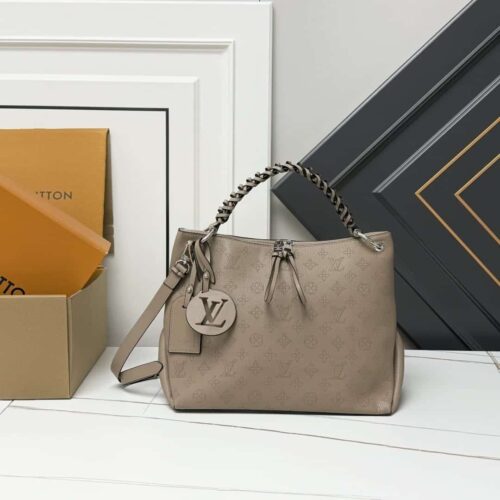 Alternative view of Louis Vuitton Beaubourg Hobo MM Mahina Leather Shoulder Bag Galet Gray 32Cm M56084
