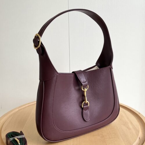 Alternative view of Gucci Jackie 1961 Medium Shoulder Bag Rosso Ancora Leather 27Cm 810232 Aaddx 6449