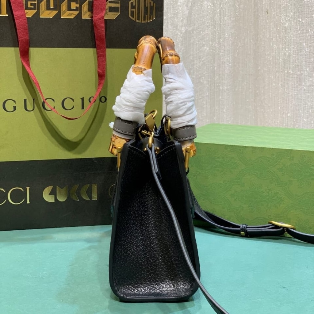 Gucci Diana Small Leather Shoulder Bag Black 25cm 735153 DJ24T 1092 - Image 4