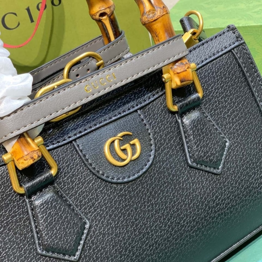 Gucci Diana Small Leather Shoulder Bag Black 25cm 735153 DJ24T 1092 - Image 5