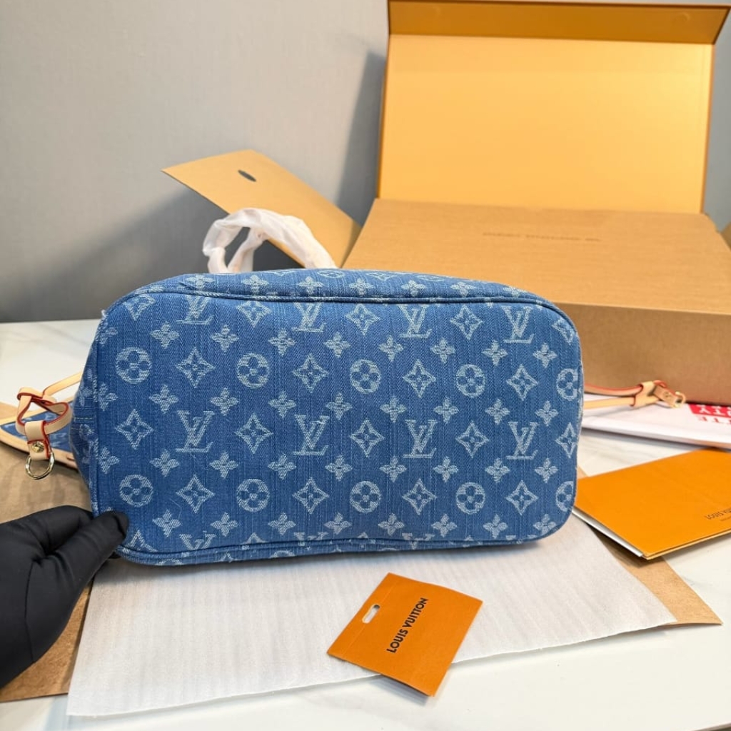 Louis Vuitton Neverfull MM Tote Bag Denim Blue 31Cm M13192 - Image 6