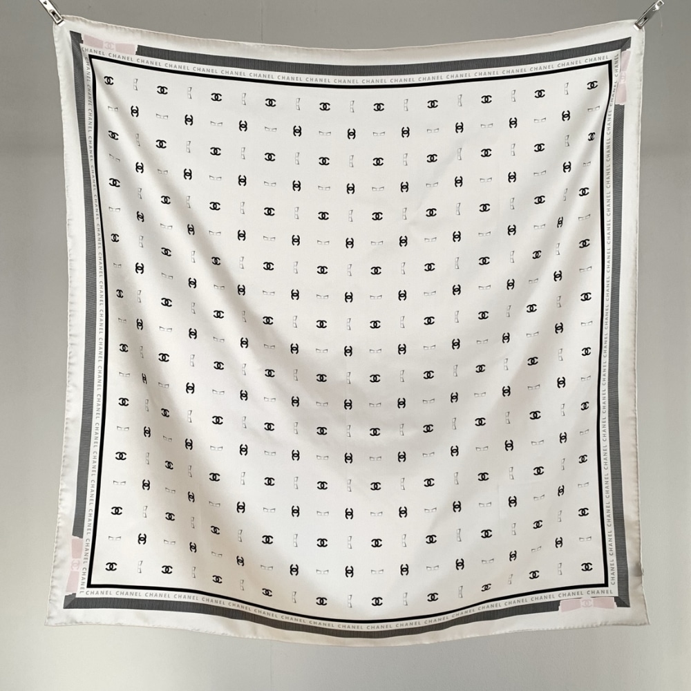 Chanel Square Scarf Jacquard Silk Twill Ecru Black And White 90cm AAA777 B19447 NAFFT - Image 2