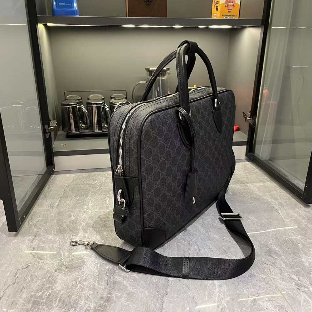 Gucci GG Emblem Medium Briefcase Black 40Cm 821149 FAED4 1000 - Image 3