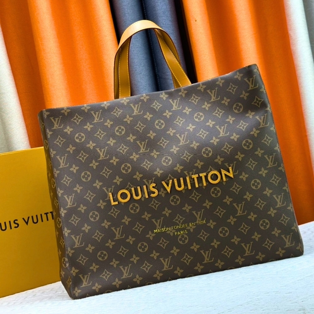 Louis Vuitton Shopper Tote MM Monogram Brown 40Cm - Image 2