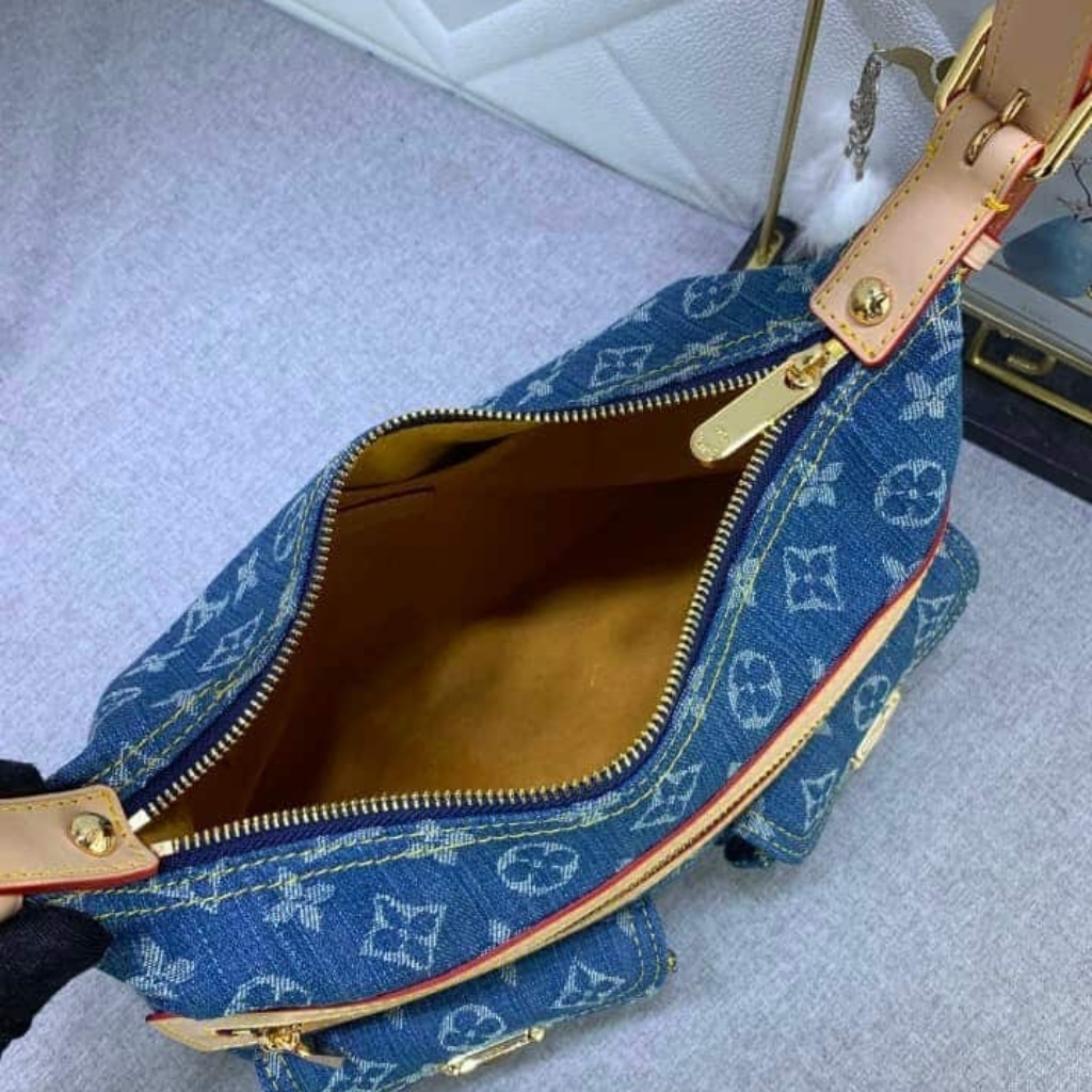 Louis Vuitton Baggy PM Monogram Denim Shoulder Bag Blue 30Cm M95049 - Image 4