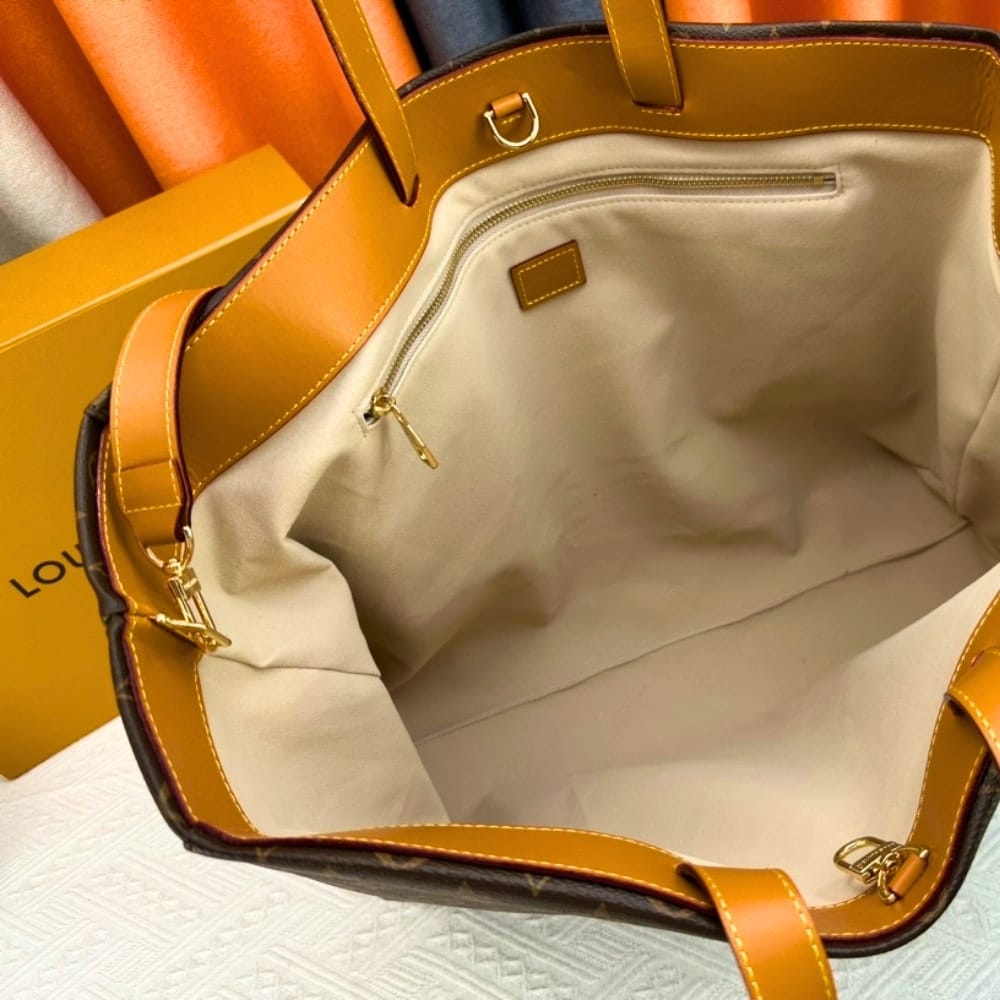 Louis Vuitton Shopper Tote MM Monogram Brown 40Cm - Image 6