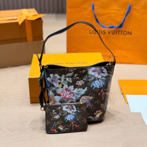 Alternative view of Louis Vuitton All In BB Monogram Canvas Ebene 18cm