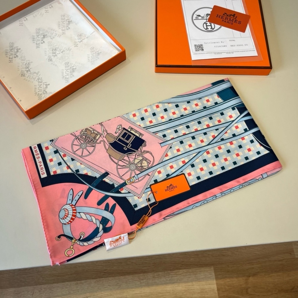 Hermes Les Voitures Nouvelles Silk Twill Scarf Rose Bonbon And Blue 90cm H984108S 01 - Image 4