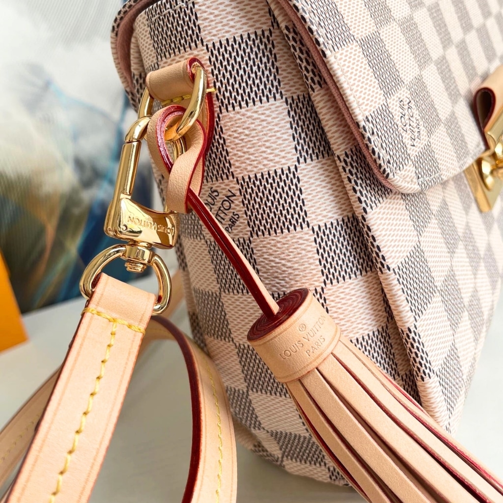 Louis Vuitton Croisette Damier Azur Shoulder Bag Beige 24Cm N41581 - Image 9