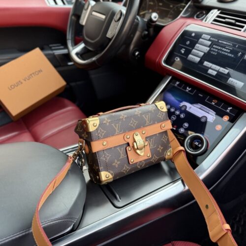 Alternative view of Louis Vuitton Soul Trunk Monogram Canvas Crossbody Bag Brown 19Cm M11535