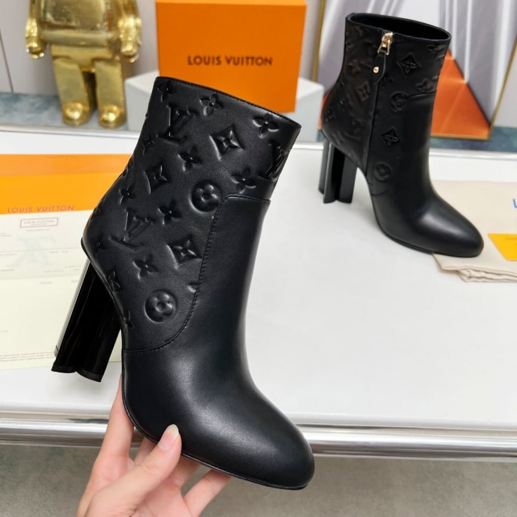 Louis Vuitton Silhouette Ankle Leather Boot Black 1ADCLG - Image 3