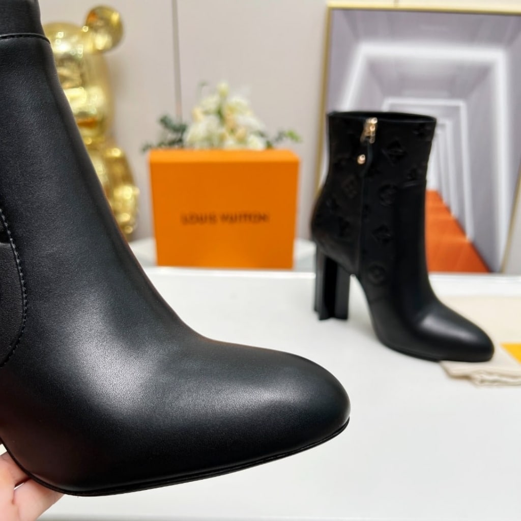 Louis Vuitton Silhouette Ankle Leather Boot Black 1ADCLG - Image 7