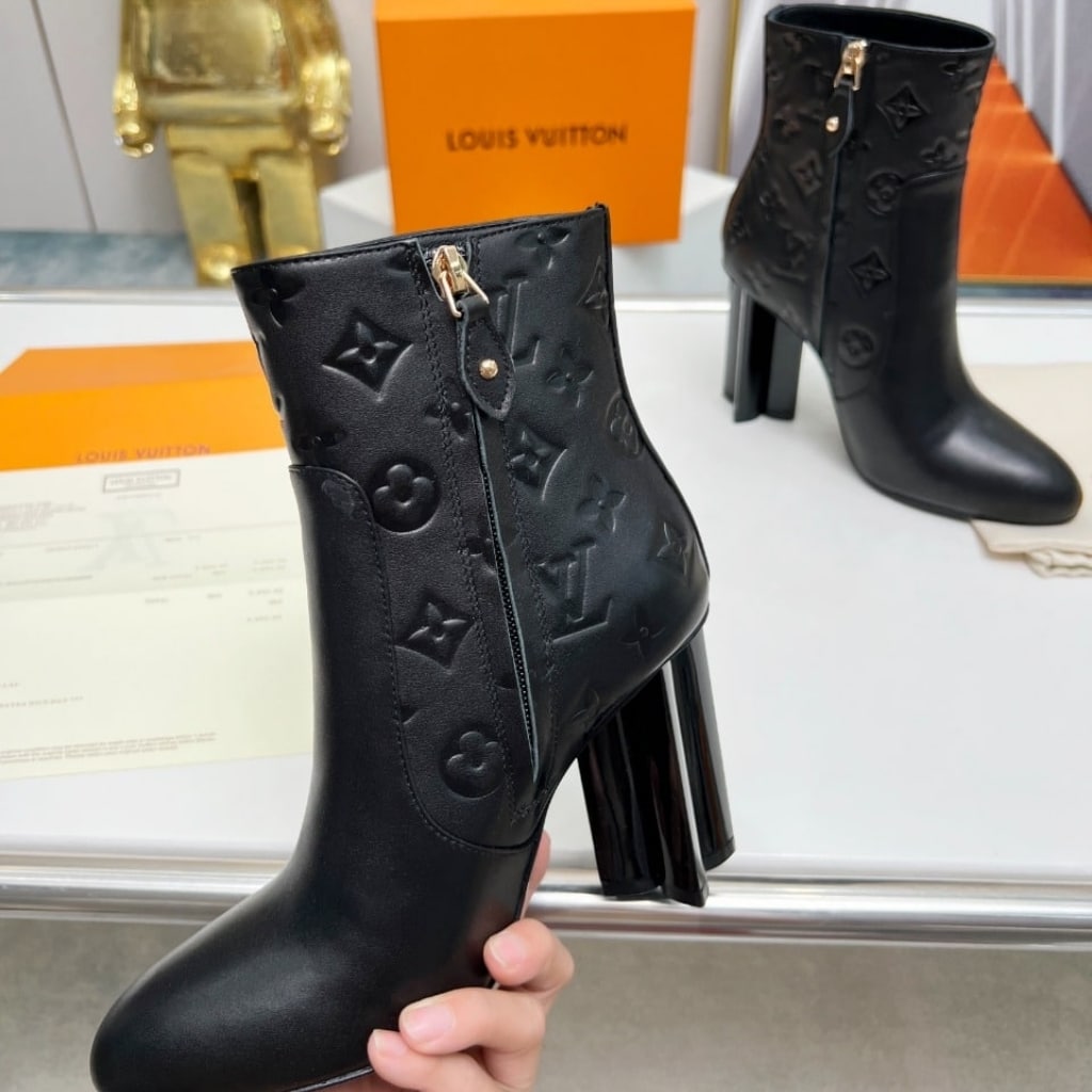 Louis Vuitton Silhouette Ankle Leather Boot Black 1ADCLG - Image 4