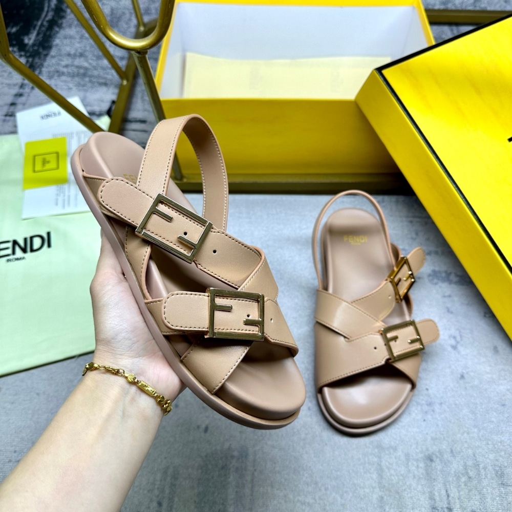 Fendi Feel Triple-Band Leather Slides Beige 8x8647na7f0qb8 - Image 4