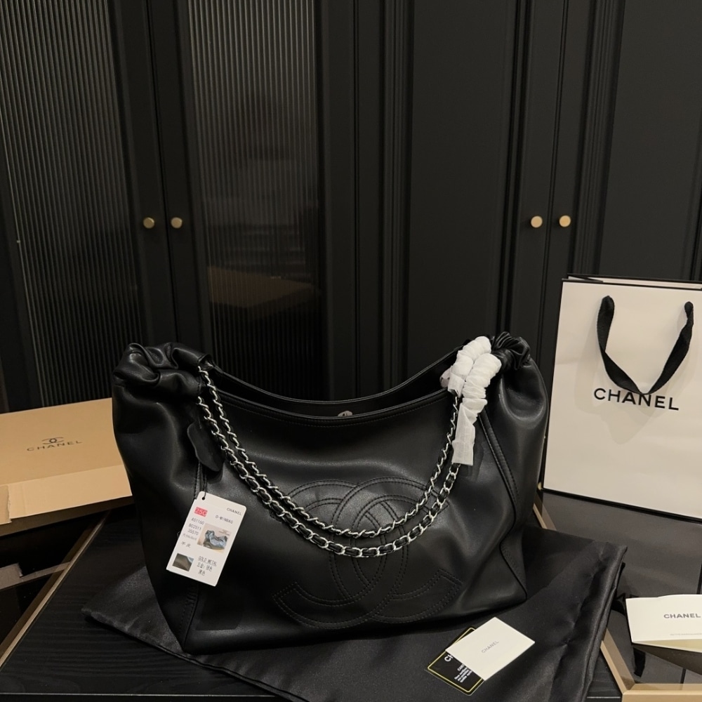 Chanel Timeless CC Large Smooth Leather Tote Bag Black 36cm - Image 5