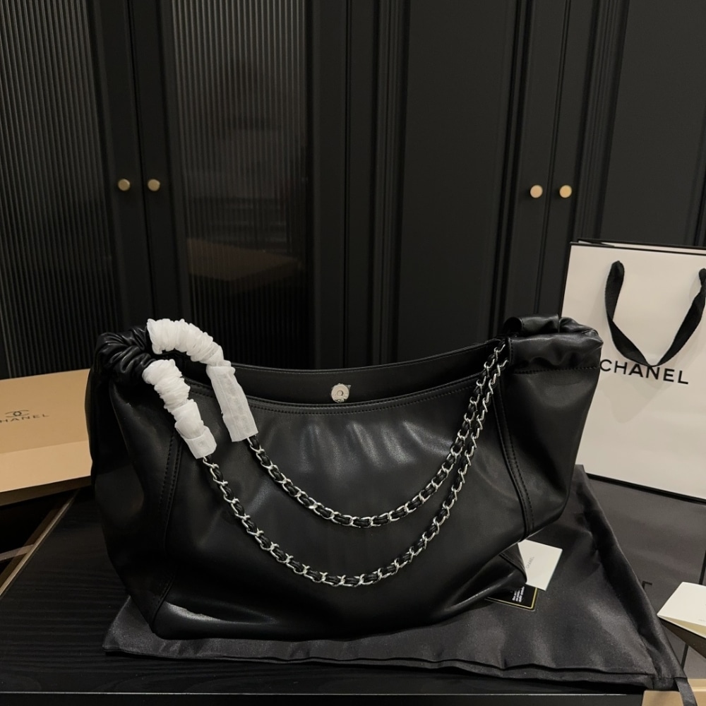 Chanel Timeless CC Large Smooth Leather Tote Bag Black 36cm - Image 2