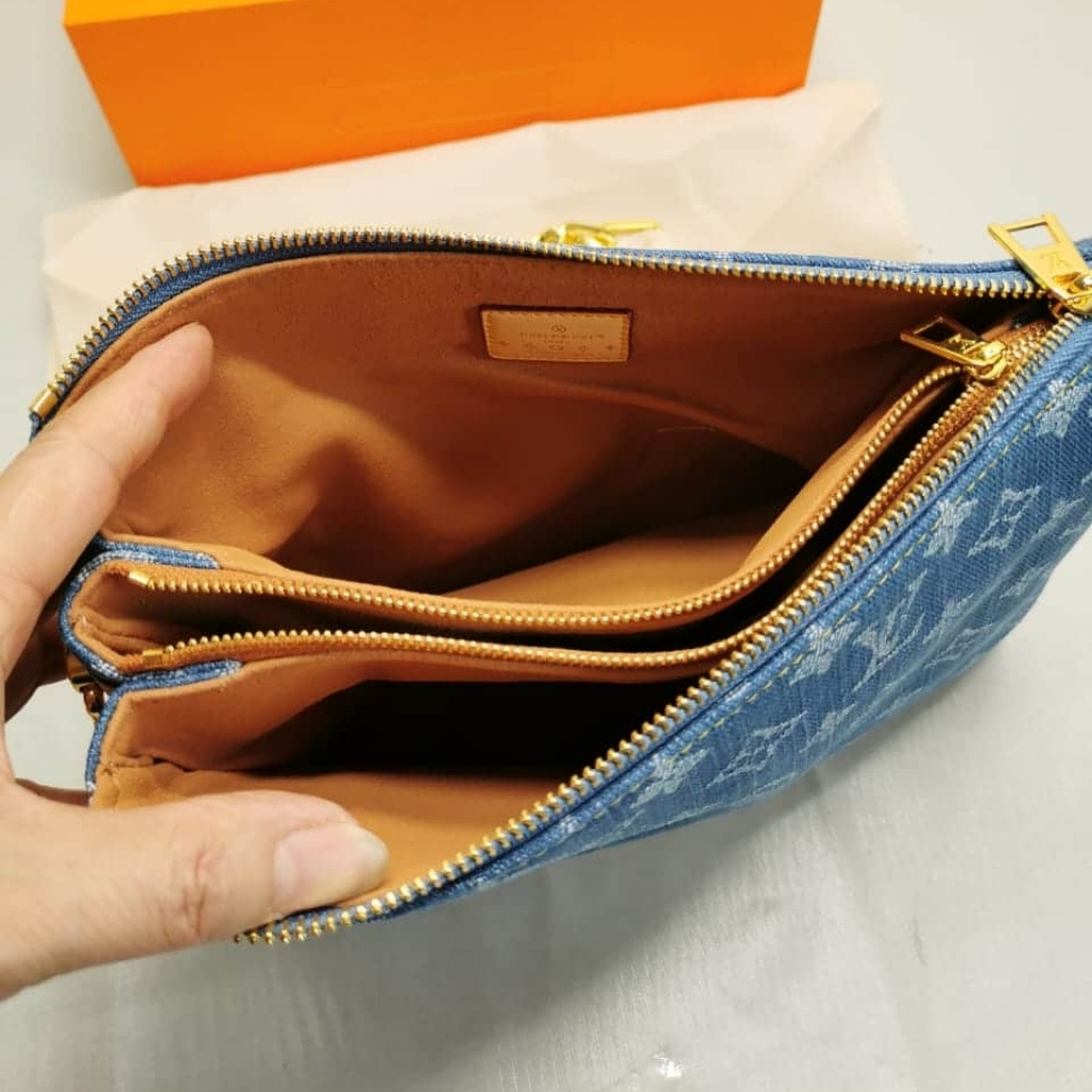 Louis Vuitton Coussin PM Monogram Denim Handle Bag Navy Blue 26Cm M24564 - Image 5
