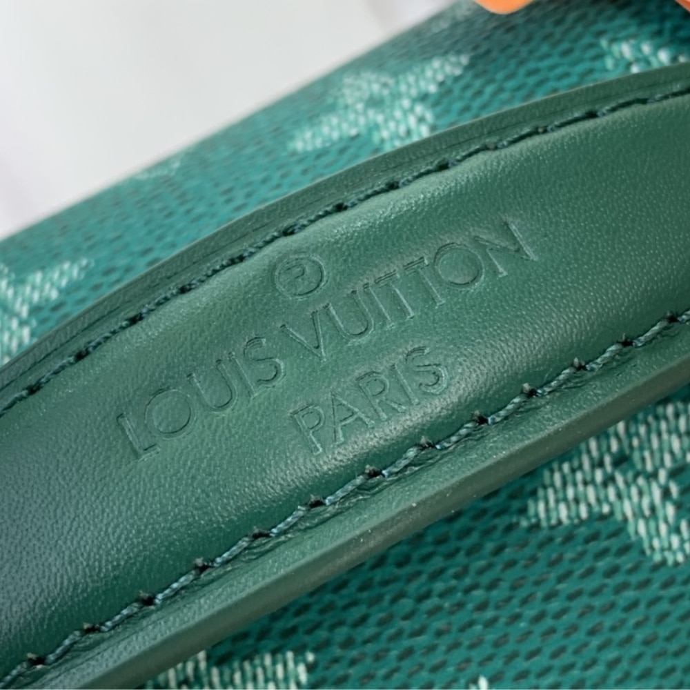 Louis Vuitton Rush Bumbag Monogram Heritage Green 30Cm M12867 - Image 6