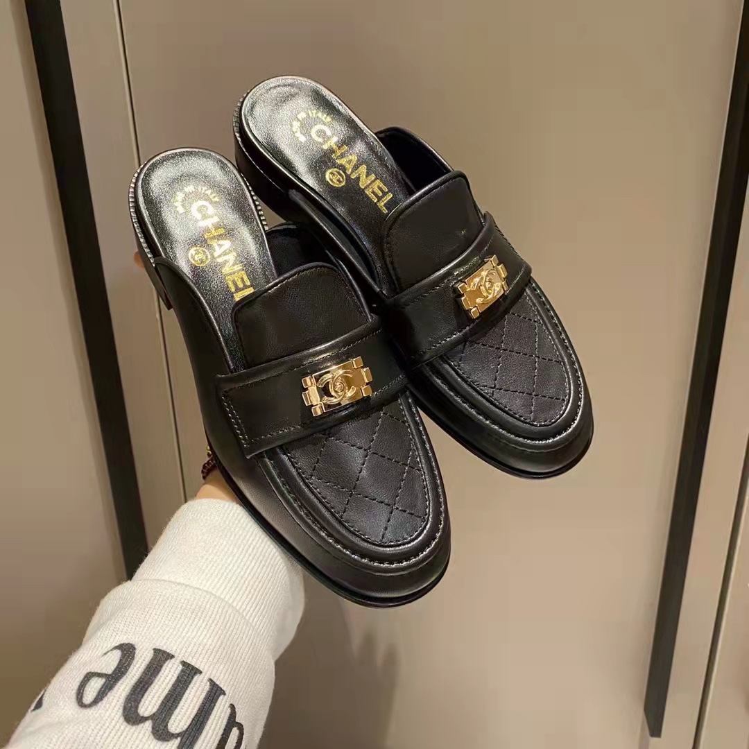 Chanel Boy Matelasse Mules Smooth Leather Black - Image 3