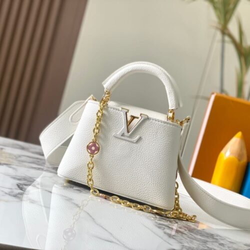 Alternative view of Louis Vuitton Capucines Mini Leather Handbag White 21Cm M23718