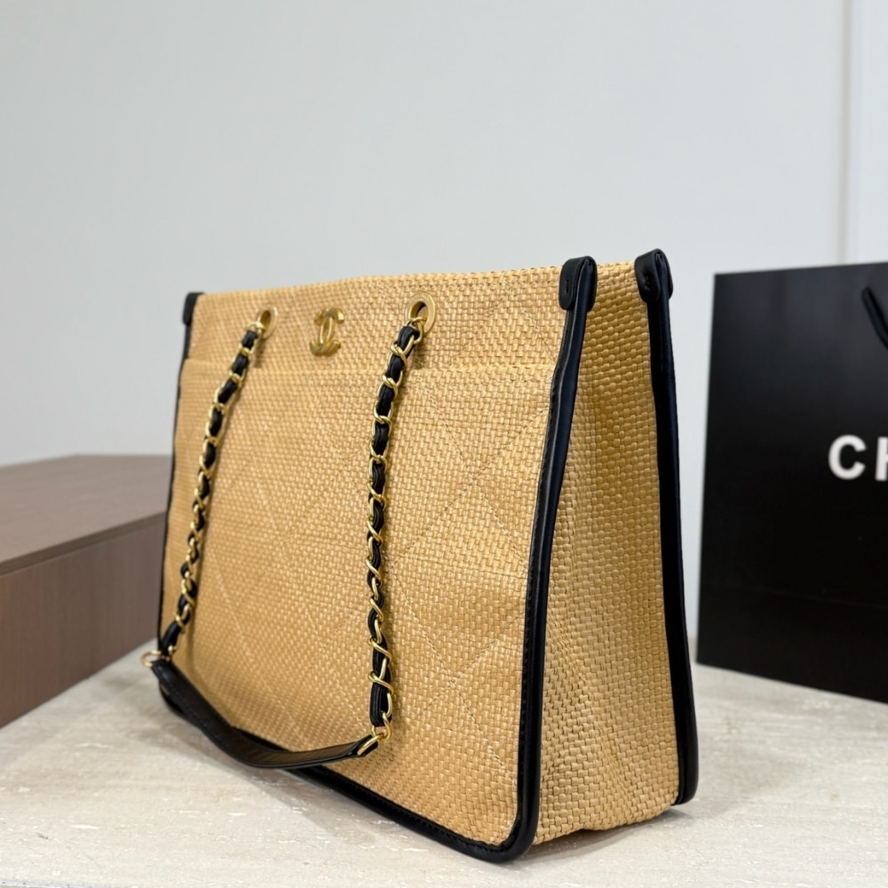 Chanel Shopping Bag Large Natural Straw Tote Bag Beige 39cm - Image 4