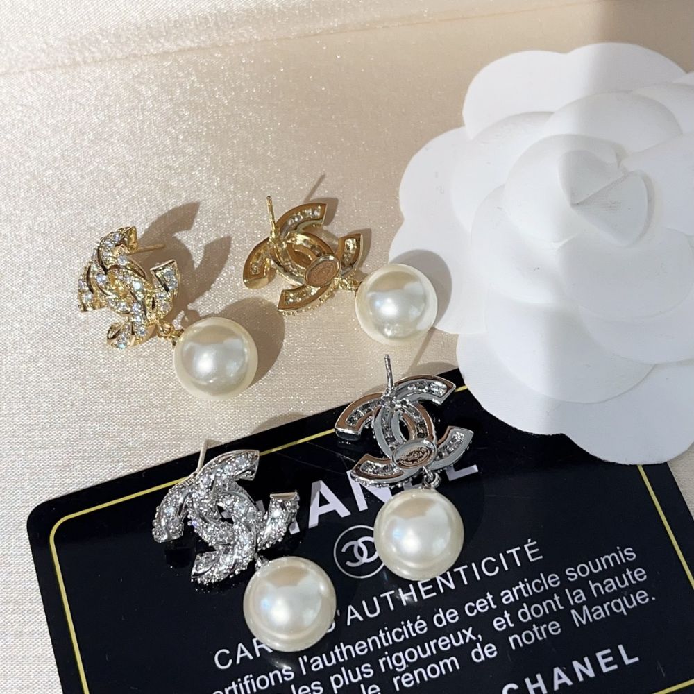 Chanel Cc Pearl Dangle Earrings Silver - Image 5