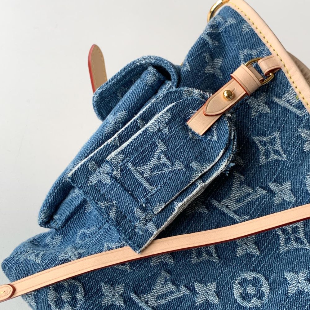Louis Vuitton Carryall Cargo PM Blue Denim 33Cm - Image 8