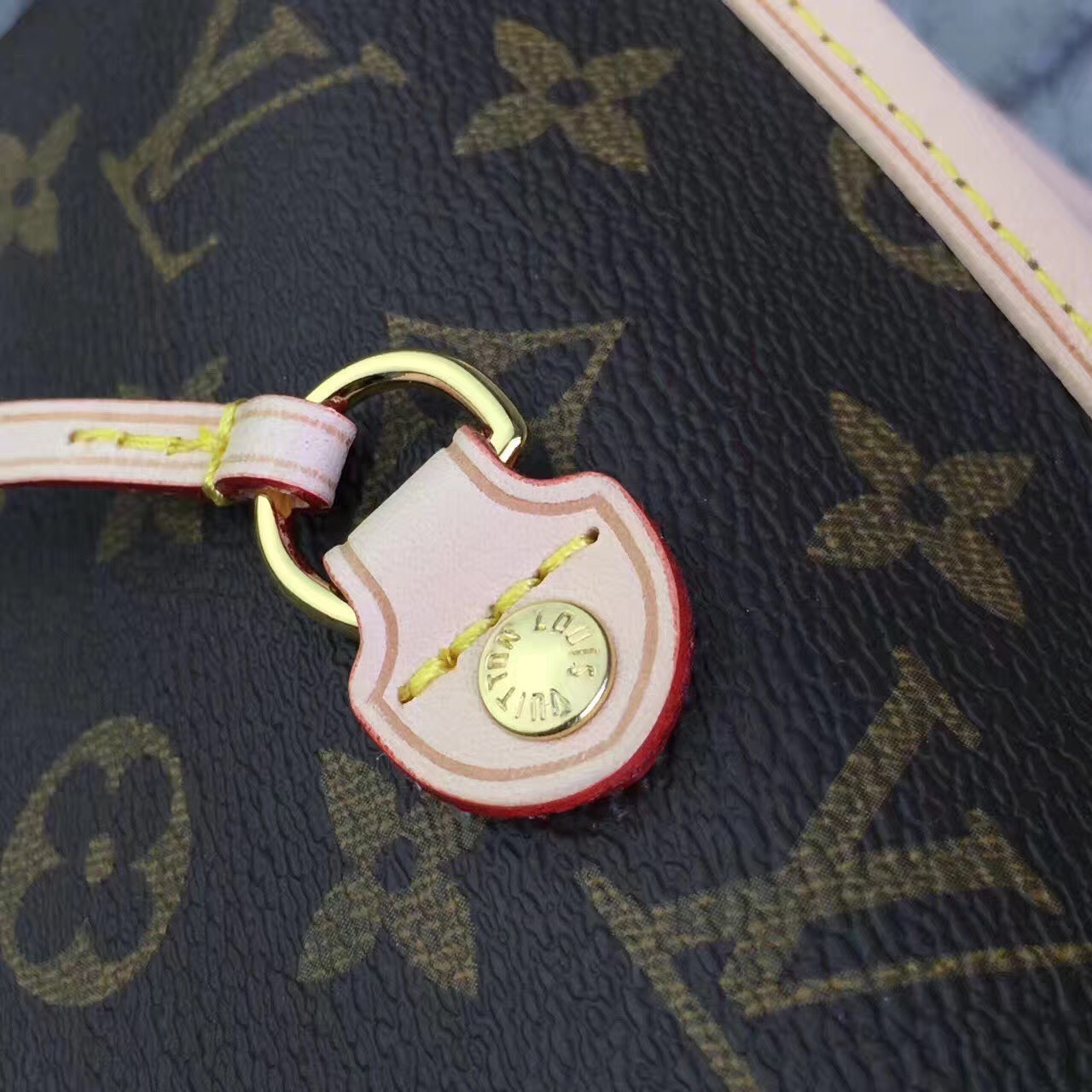 Louis Vuitton Neverfull GM Monogram Canvas Tote Bag Beige 39Cm M40990 - Image 4