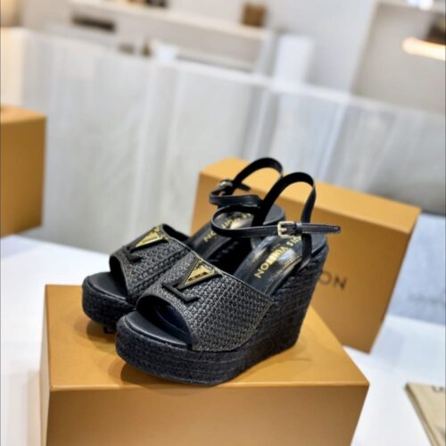 Alternative view of Louis Vuitton Mare Wedge Raffia Sandals Black 1Ahllk