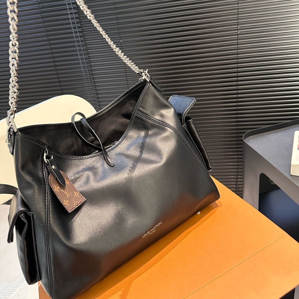 Louis Vuitton Carryall Cargo Vibe PM Leather Shoulder Bag Black 34Cm M24861 - Image 6
