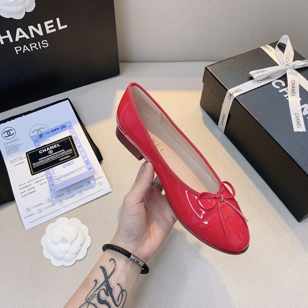 Chanel Ballerina Flat Patent Leather Red - Image 4