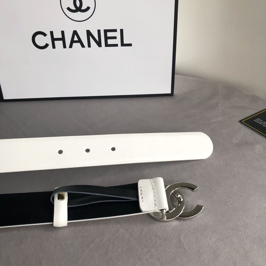 Chanel Crystals Belt Smooth Leather Silver White 30mm - Image 7
