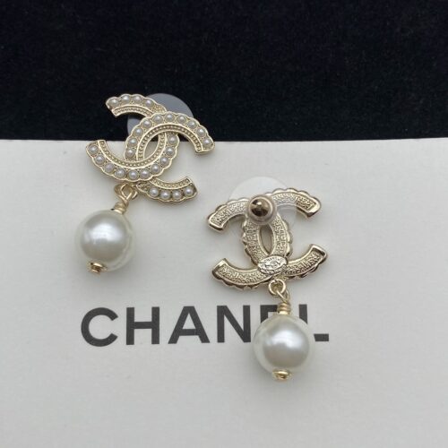 Alternative view of Chanel Dangle Earrings Pearls Gold