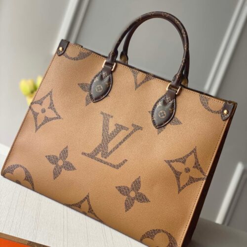 Alternative view of Louis Vuitton Onthego MM Monogram Canvas Handle Bag 35Cm M45321