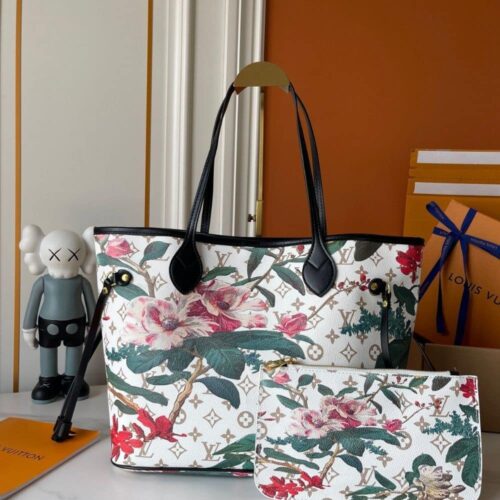 Alternative view of Louis Vuitton Neverfull MM Monogram Canvas Tote Bag Dune 32cm