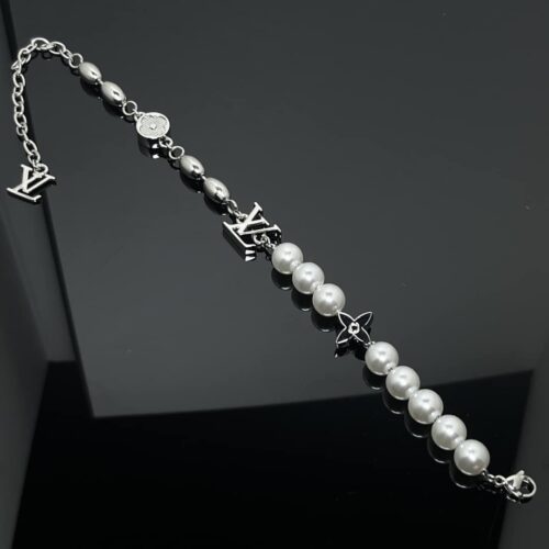 Alternative view of Louis Vuitton Pearls Fusion Bracelet Silver M1556A