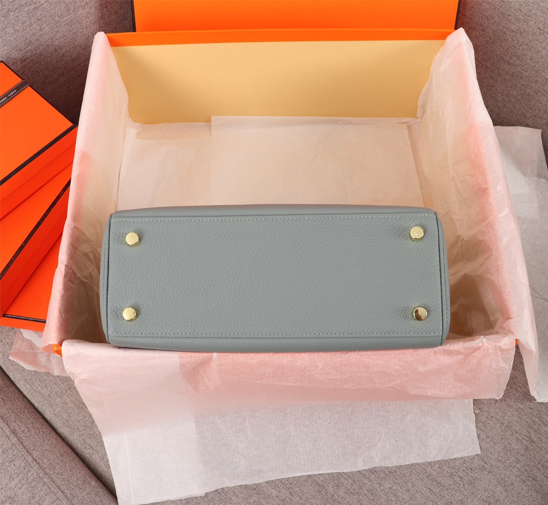 Hermes Kelly Sellier Epsom Gold Hardware Handbag Grey 25Cm - Image 6