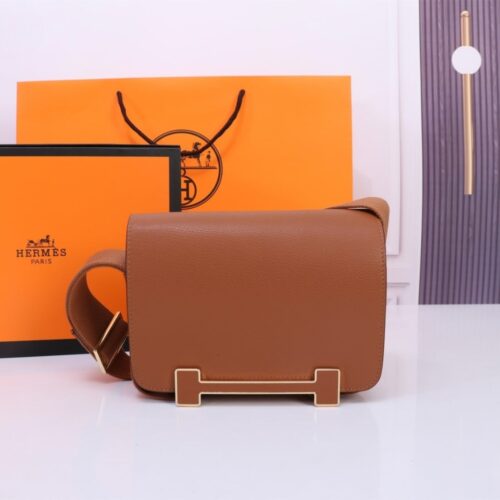 Alternative view of Hermes Geta Bag Gold Hardware Brown 20Cm H083052Ckai