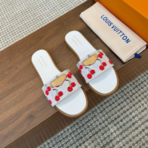 Alternative view of Louis Vuitton X Takashi Murakami Lily Raffia Flat Mule White 1Ahm43