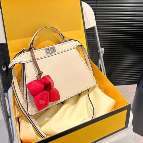 Alternative view of Fendi Peekaboo ISeeU Small Selleria Handbag Beige 27Cm 8Bn335Arbbf0Mu3
