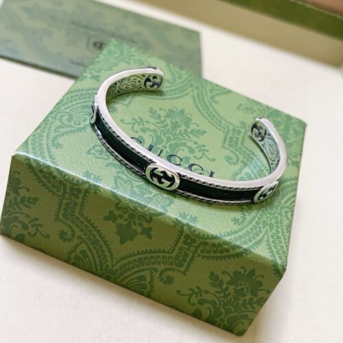 Alternative view of Gucci Interlocking Sterling Silver Cuff Bracelet Black