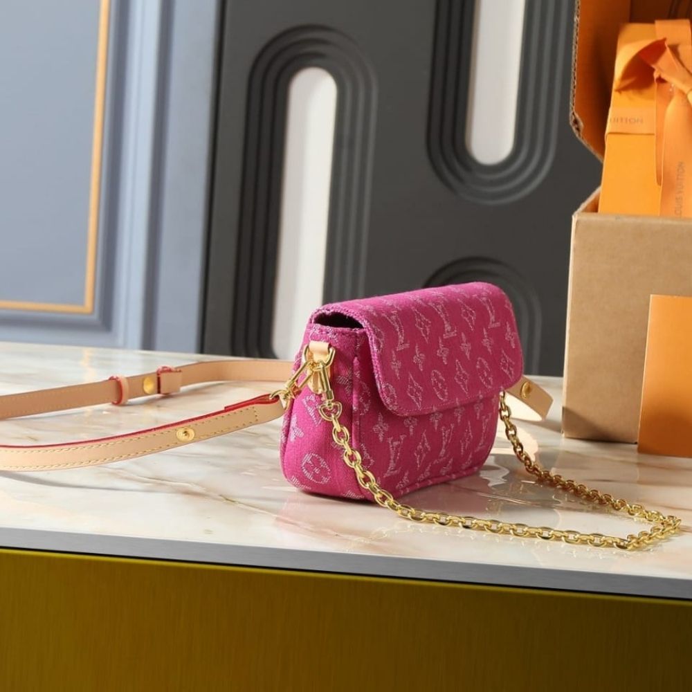 Louis Vuitton Wallet On Chain Ivy Monogram Denim Fuchsia 23Cm - Image 3