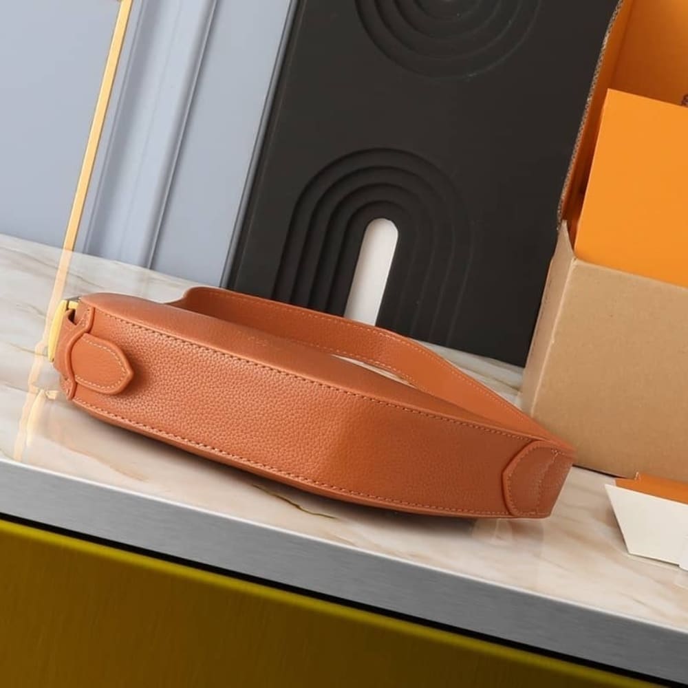 Louis Vuitton Low Key Leather Bumbag Cognac 28Cm M83546 - Image 7