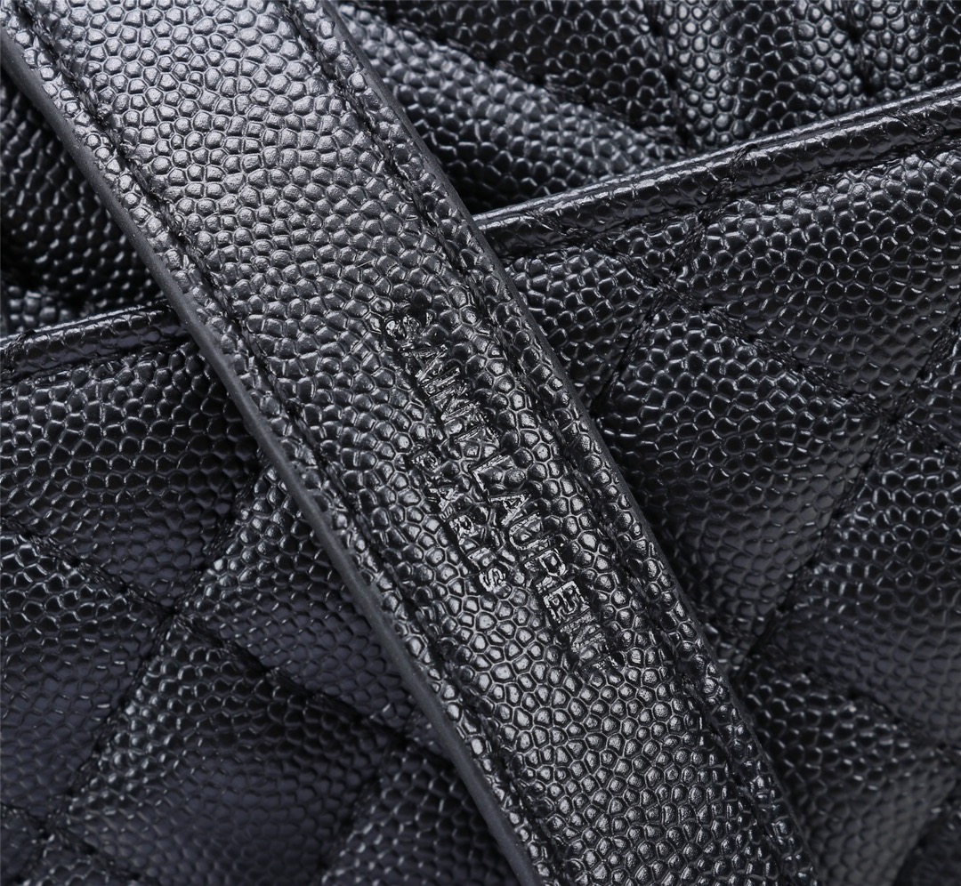Saint Laurent Envelope Small Quilted Grain De Poudre Embossed Leather Silver Hardware Crossbody Bag Black 21cm 600195BOW921000 - Image 6