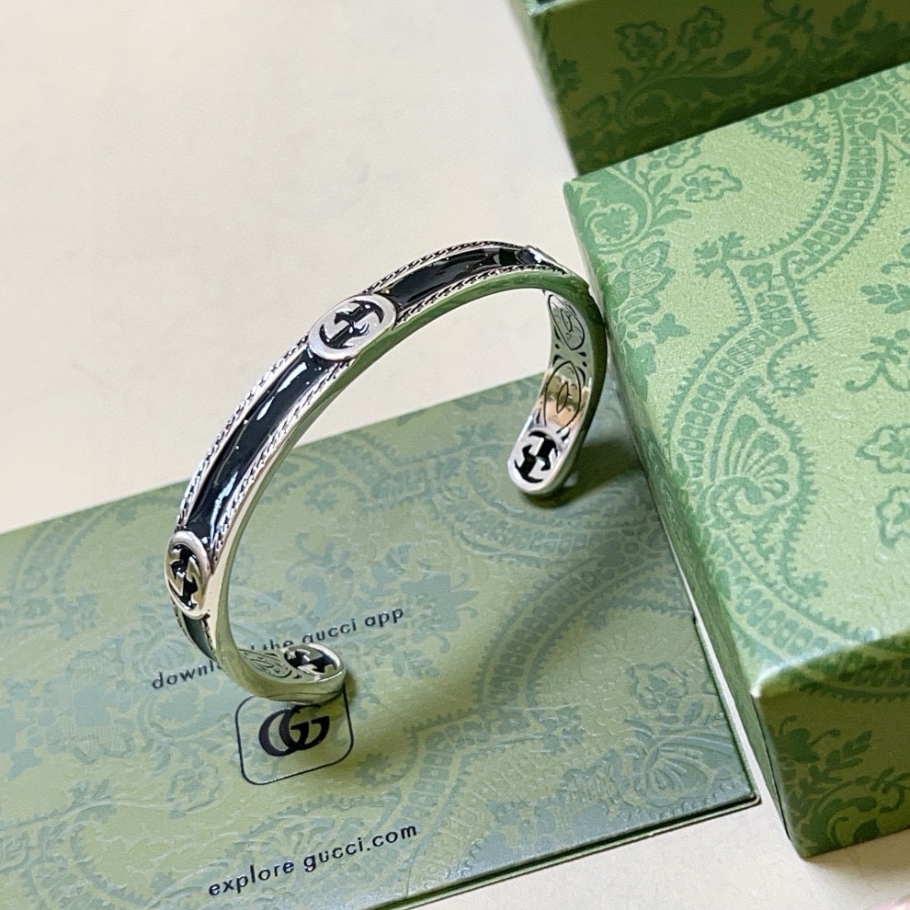 Gucci Interlocking Sterling Silver Cuff Bracelet Black - Image 5