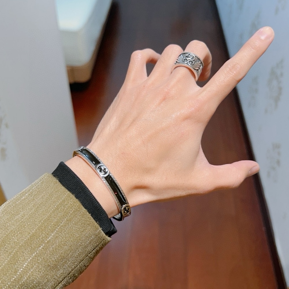 Gucci Interlocking Sterling Silver Cuff Bracelet Black - Image 6