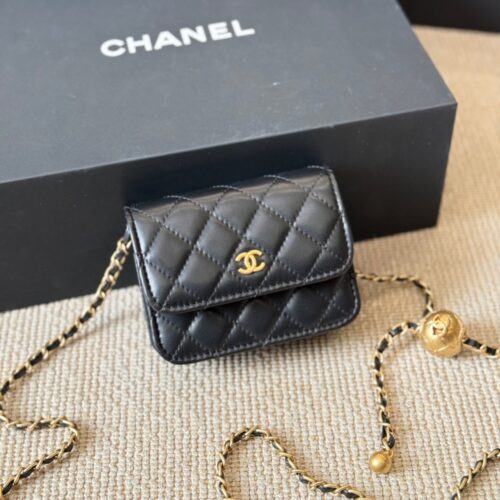 Alternative view of Chanel Pearl Crush Mini Quilted Smooth Leather Clutch Bag Black 15cm AP1628 B02916 94305