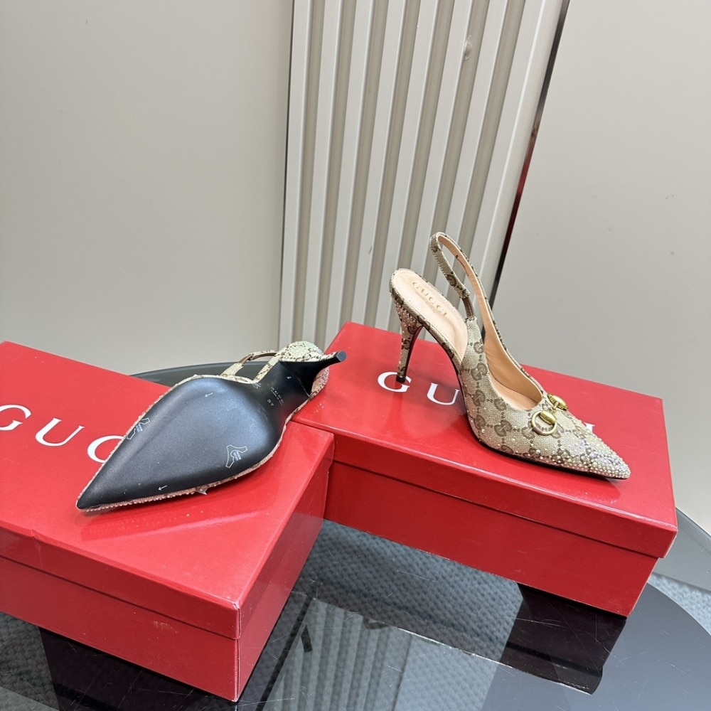 Gucci Women's Horsebit GG Canvas Pump Beige And Dark Brown 812176 Fad21 2549 - Image 6