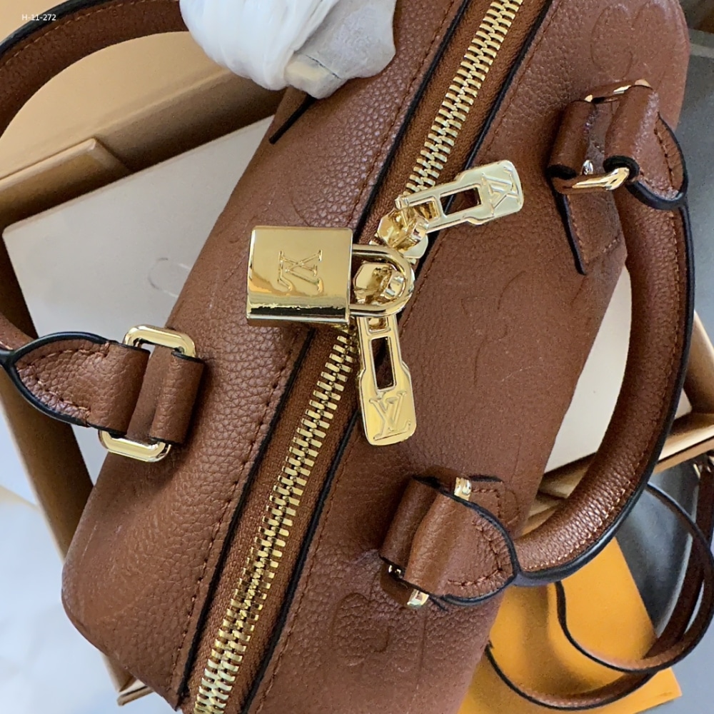 Louis Vuitton Speedy Bandoulière 20 Monogram Empreinte Handle Bag Cognac Brown 20Cm - Image 4